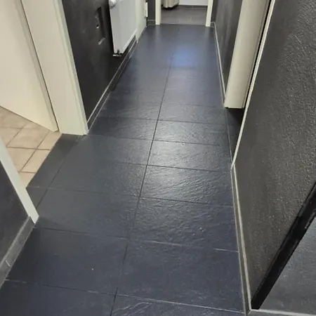 Five - 5 X Einzelzimmer - Tv - Wifi - Free Parking Apartment Braunschweig