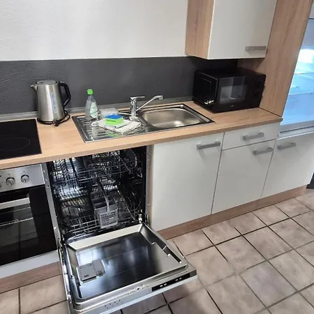 Five - 5 X Einzelzimmer - Tv - Wifi - Free Parking